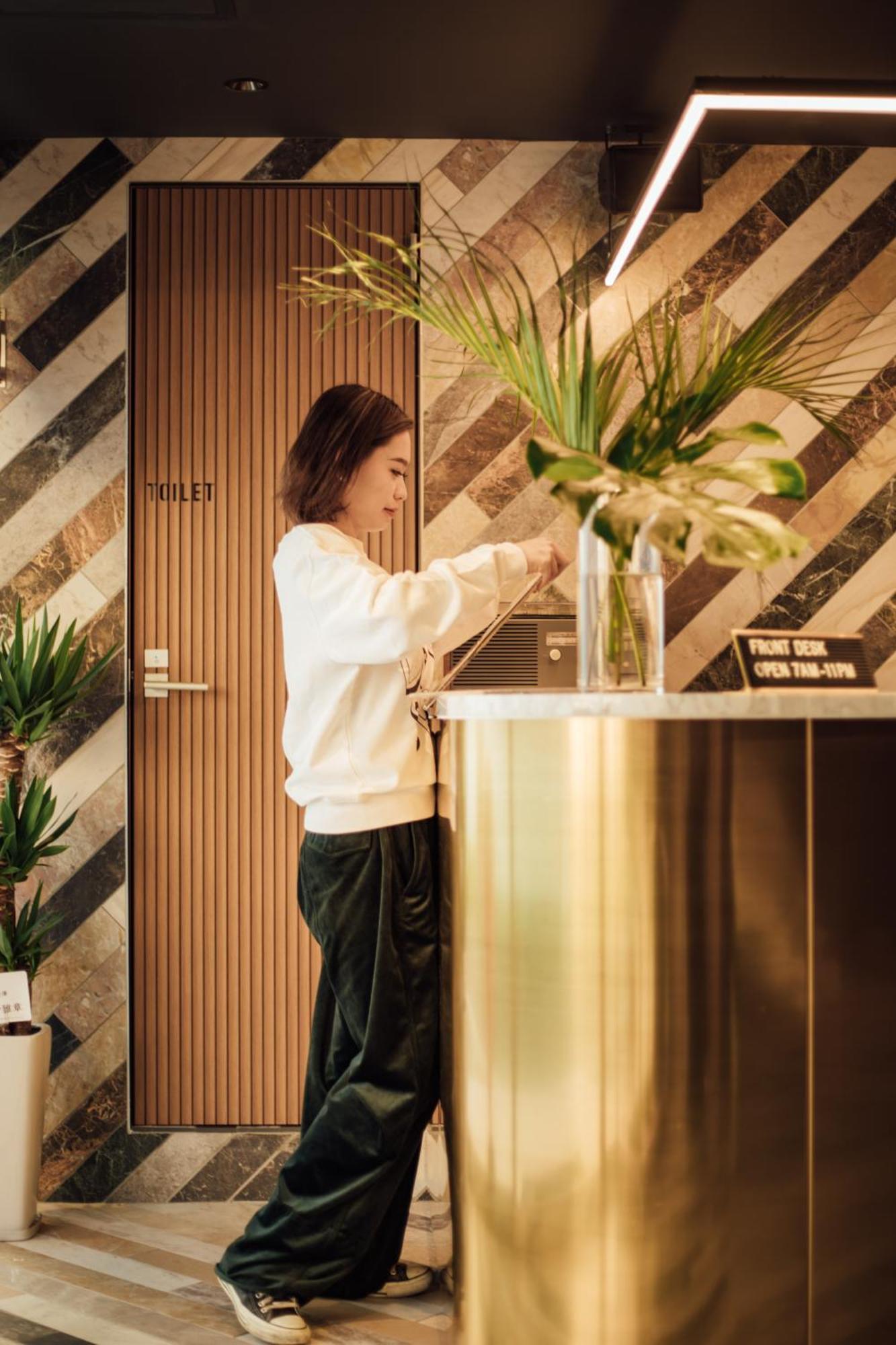 Hotel She, Kyōto Esterno foto